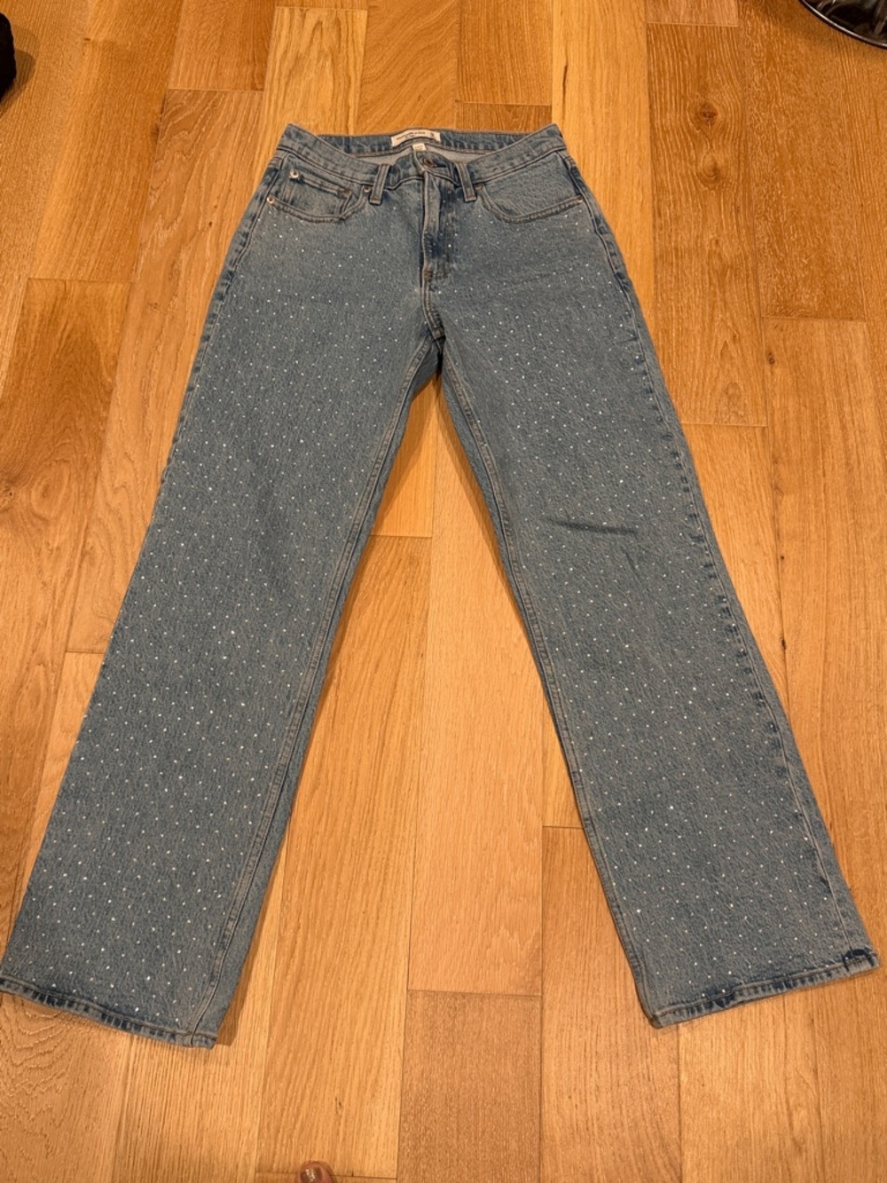 Abercrombie & Fitch the baggy‎ low rise curve love rhinestone jeans 26
